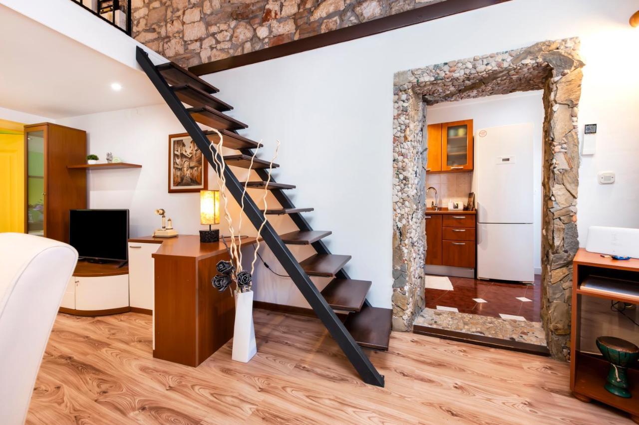 Ap Downtown Apartment Rovinj Exterior foto